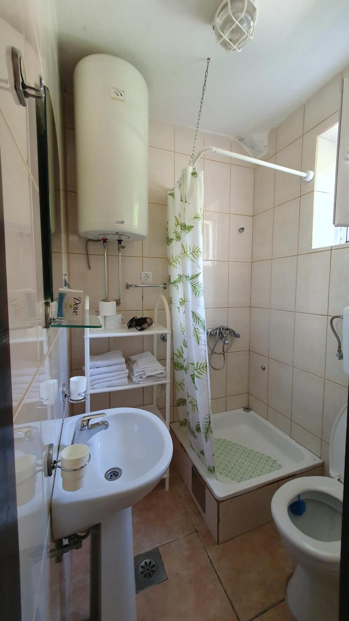 Apartments Ognjenovic Risan Exterior photo