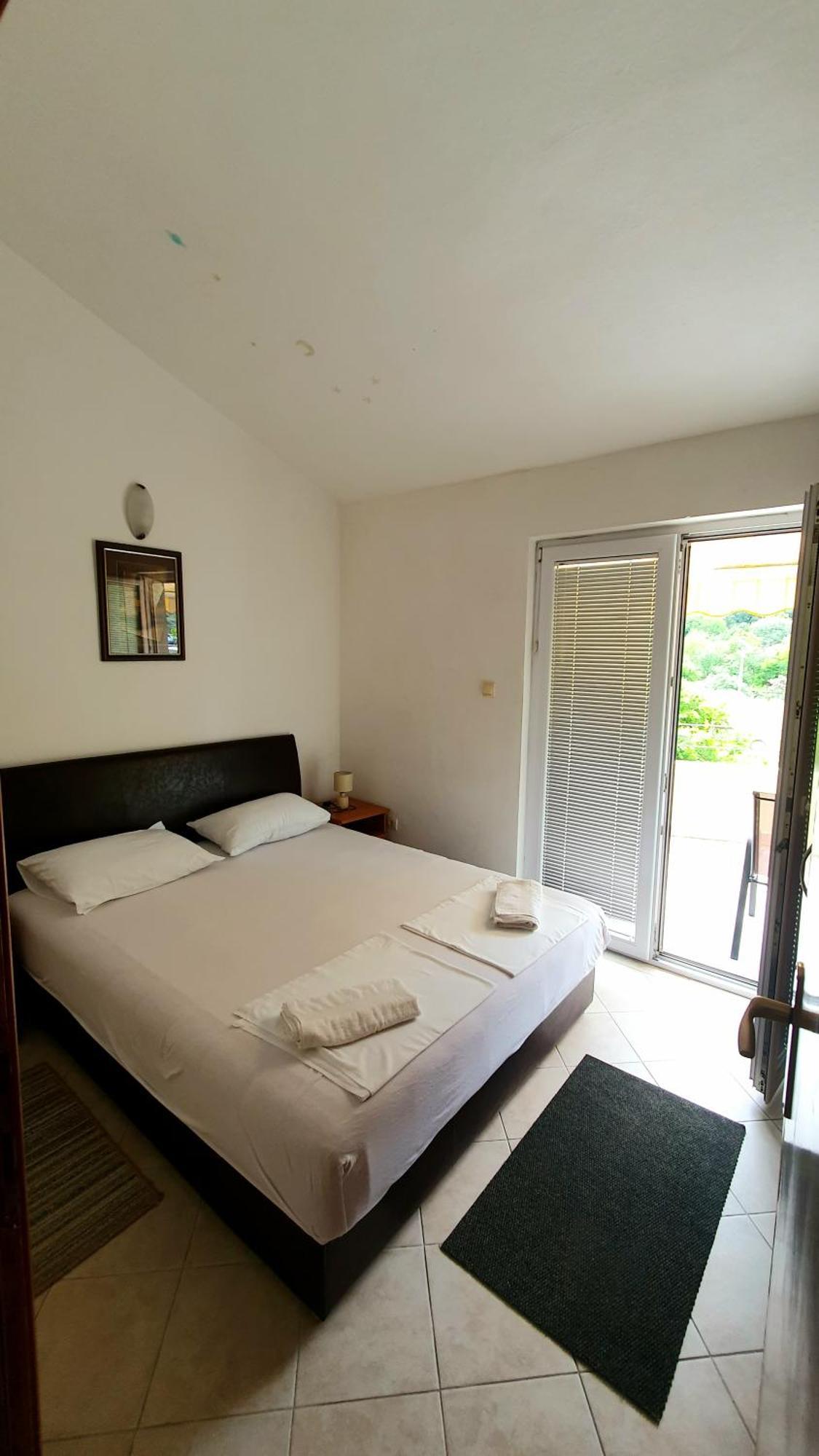 Apartments Ognjenovic Risan Exterior photo